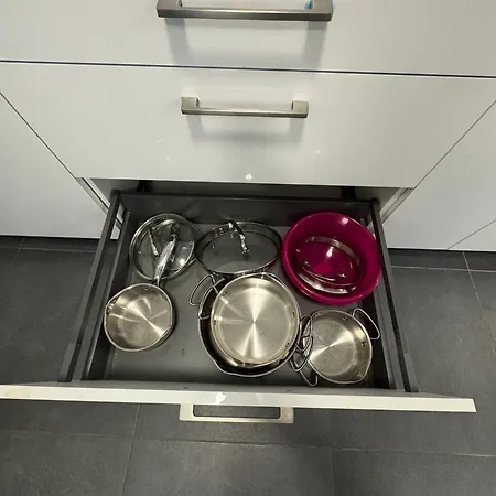 F 2 - 2 * Offenbach am Main